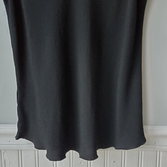 Susan Bristol Flowy Black Tank Top - Picture 5 of 15
